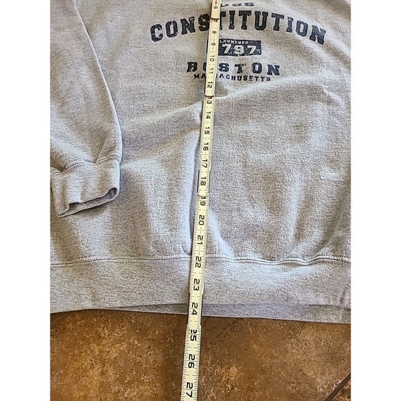 Gildan VTG USS Constitution Sweatshirt Med Boston 1797 Grunge Streetwear Casual - Picture 4 of 8